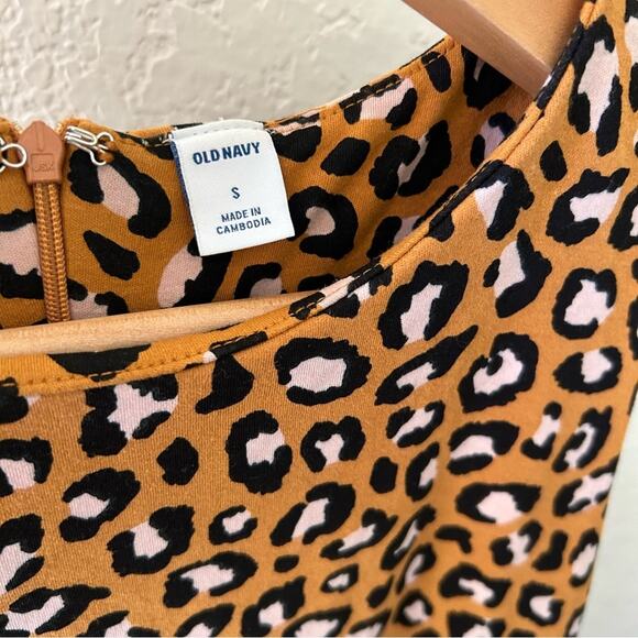 H&M Leopard Print Mini Dress Size Small - Picture 10 of 12